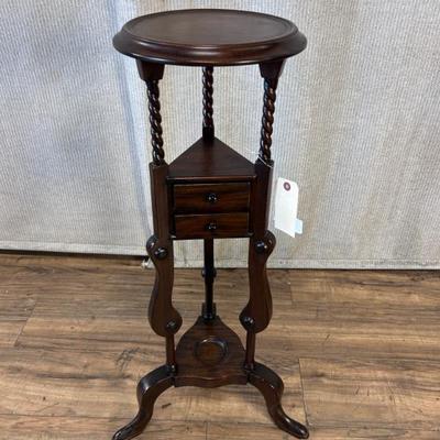 Sale Photo Thumbnail #577