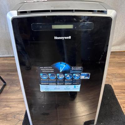 Sale Photo Thumbnail #568