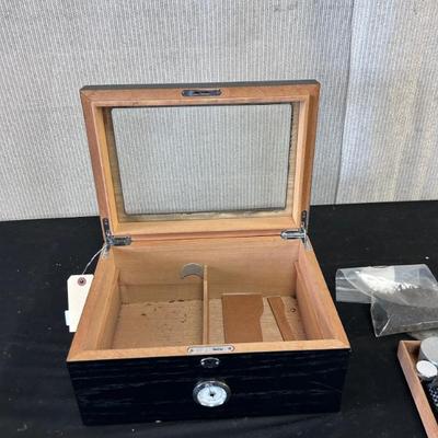 Sale Photo Thumbnail #220