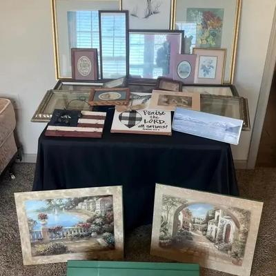 Wall Art Collection with Framed Prints and Decorative Pieces