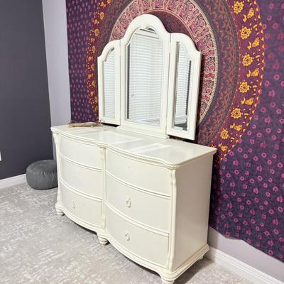 Sale Photo Thumbnail #24