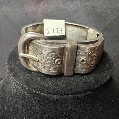 Sale Photo Thumbnail #53