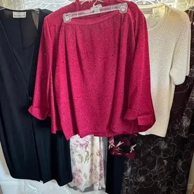 Lot 165:  Women’s Suit And Dresses 