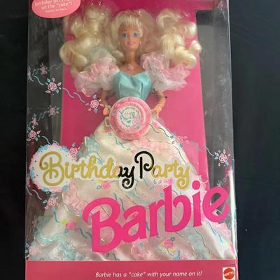 403: 1992 Birthday Party Barbie New In Box