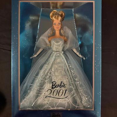 453: 2001 Barbie Collector Edition New In Box