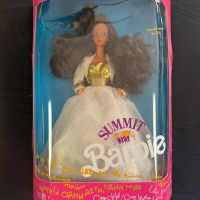 405: 1990 Summit Barbie New In Box