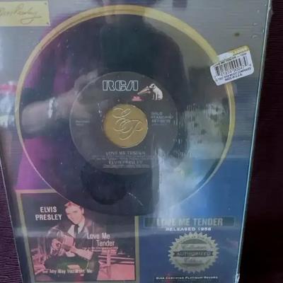 Lot 173:  Elvis Presley “Love Me Tender” GoldStandard 45 RPM Display Record – RCA (1956)