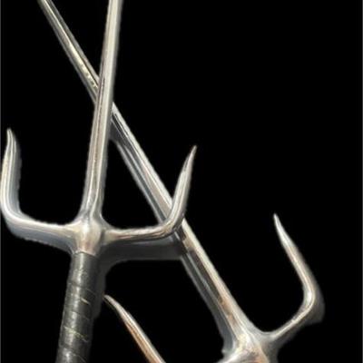 Pair of Traditional Okinawan Sai Martial Arts Swords – Steel & Wrapped Handle