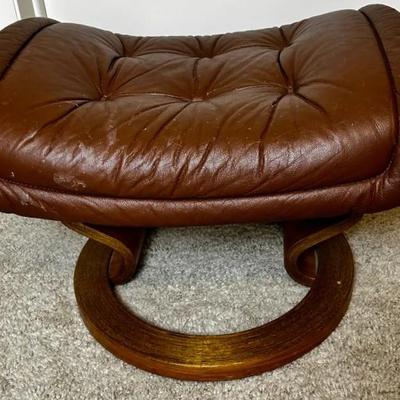 Vintage Scandinavian Bentwood Leather Ottoman - Lot 1