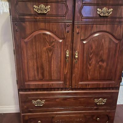 Sale Photo Thumbnail #120