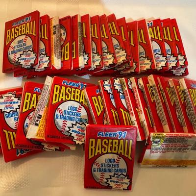 35 1991 FLEER Baseball Wax Packs