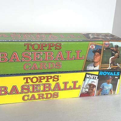 1986 and 1987 Topps Baseball Complete Sets 