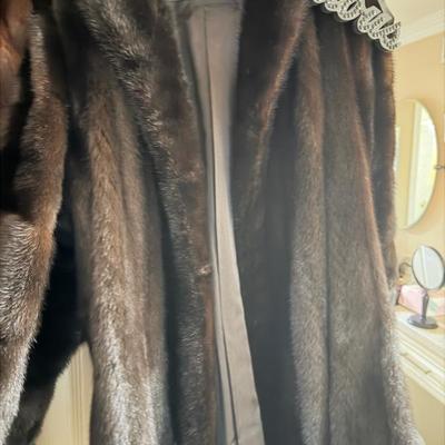 Sale Photo Thumbnail #95