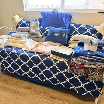 Sale Photo Thumbnail #89