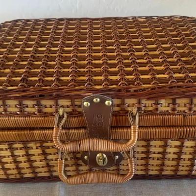 Wicker Woven Picnic Basket
