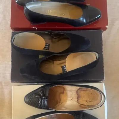 Salvatore Ferragamo, Stuart Whitman, And 1 More (Size 5)