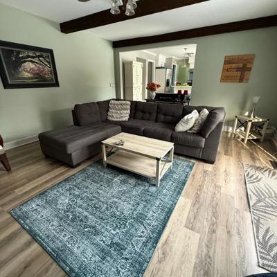 Sale Photo Thumbnail #4