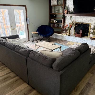 Sale Photo Thumbnail #3