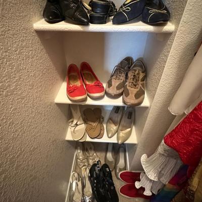 Sale Photo Thumbnail #104