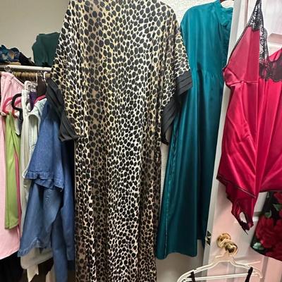 Sale Photo Thumbnail #303