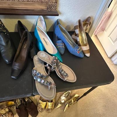 Sale Photo Thumbnail #274