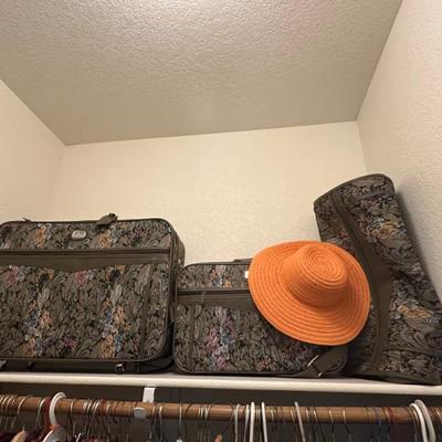 Sale Photo Thumbnail #102