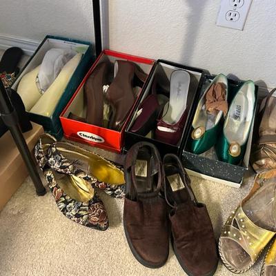 Sale Photo Thumbnail #276