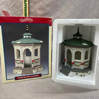 Sale Photo Thumbnail #96