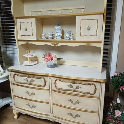 Sale Photo Thumbnail #34