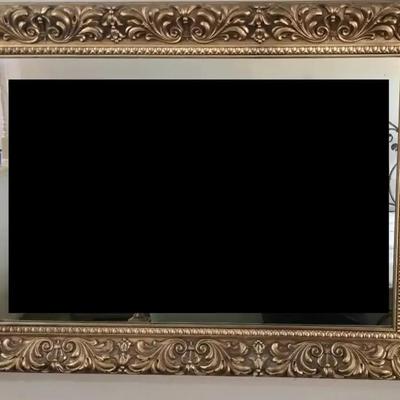 Elegant Gold Mirror 