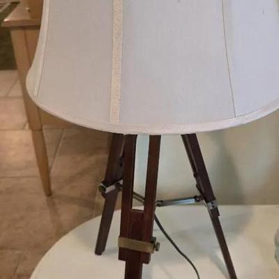Tripod Table Lamp 