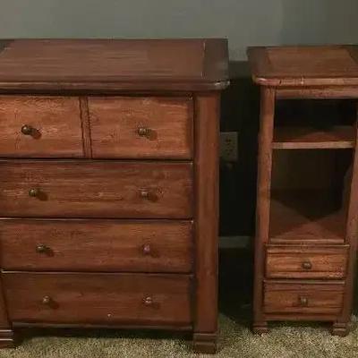 Chest with Shelving Set