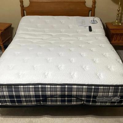 Queen Size Adjustable Bed