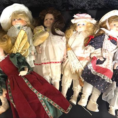 Porcelain Dolls 
