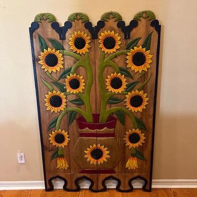 Wooden Sunflower Screen