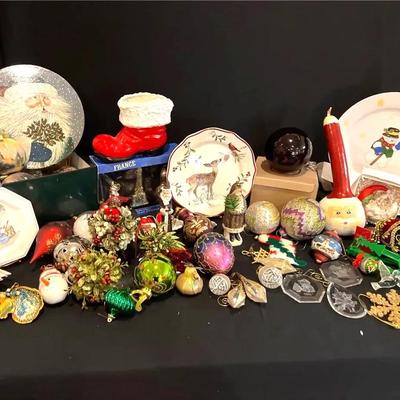 Christmas Ornaments and Decor
