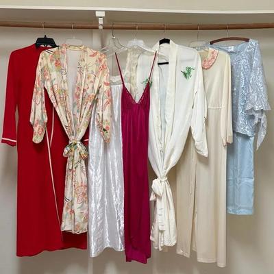 Vintage Collection Of Women’s Gowns &Robes