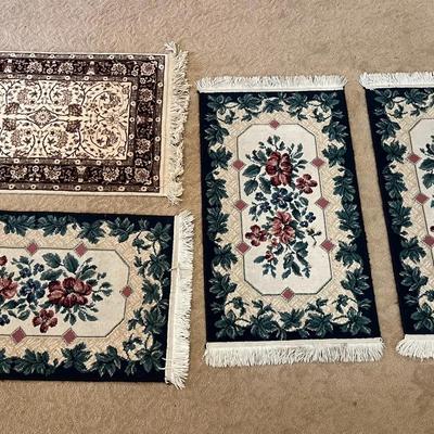 4 Small Knotted Throw Rugs