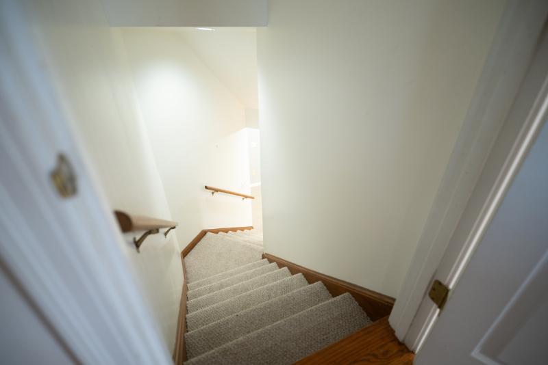 Sale Photo Thumbnail #32