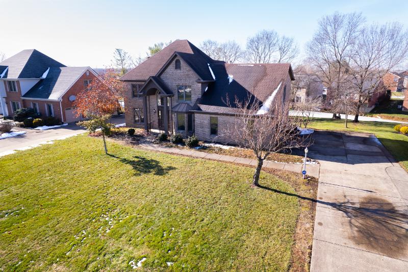 Sale Photo Thumbnail #3