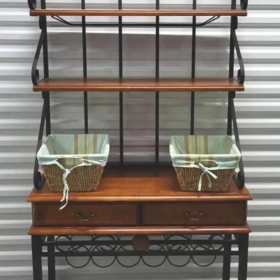 Wine Rack with Three-Tiered Shelves (1062)