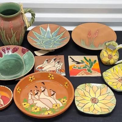 Terracotta Pottery (1126)