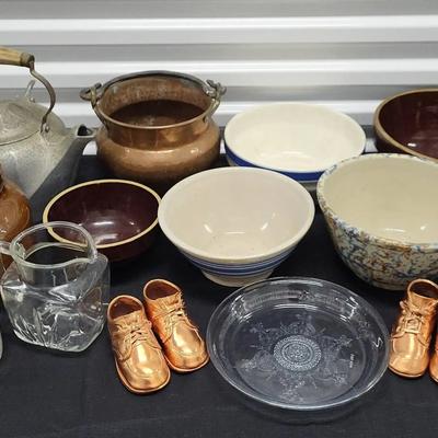 Antique Kitchenware & More (1126)