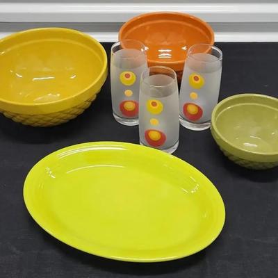 Brighten Up The Kitchen (feat. Fiestaware) (1126)