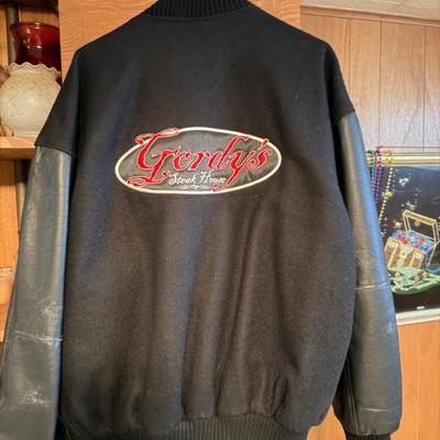 Sale Photo Thumbnail #18