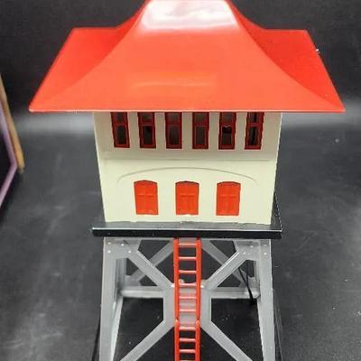Tinplate Traditions - Two No. 438 Signal Towers