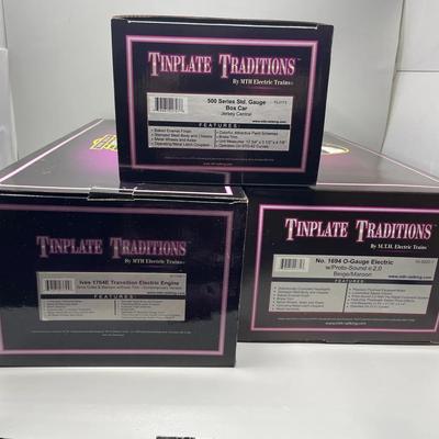 Tinplate Traditions 2 Engine & Box Car Set