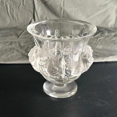 Lalique “Dampierre” Crystal Footed Vase
