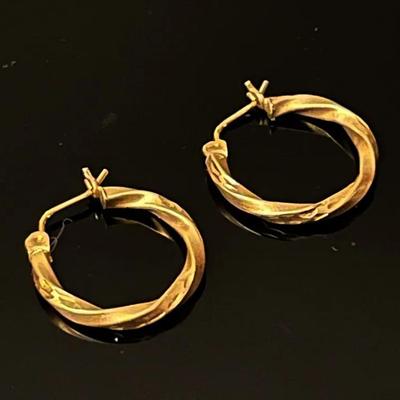 14K Yellow Gold Twisted Hoop Earrings 