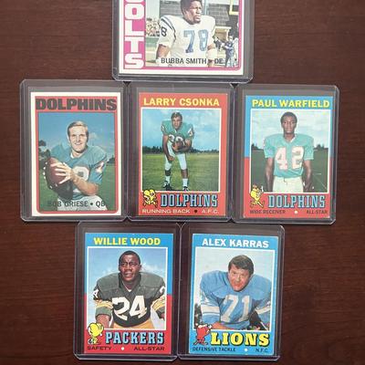 1971 & 1972 Topps Football Cards. Bob Griese, Larry Csonka, Paul Warfield, and More